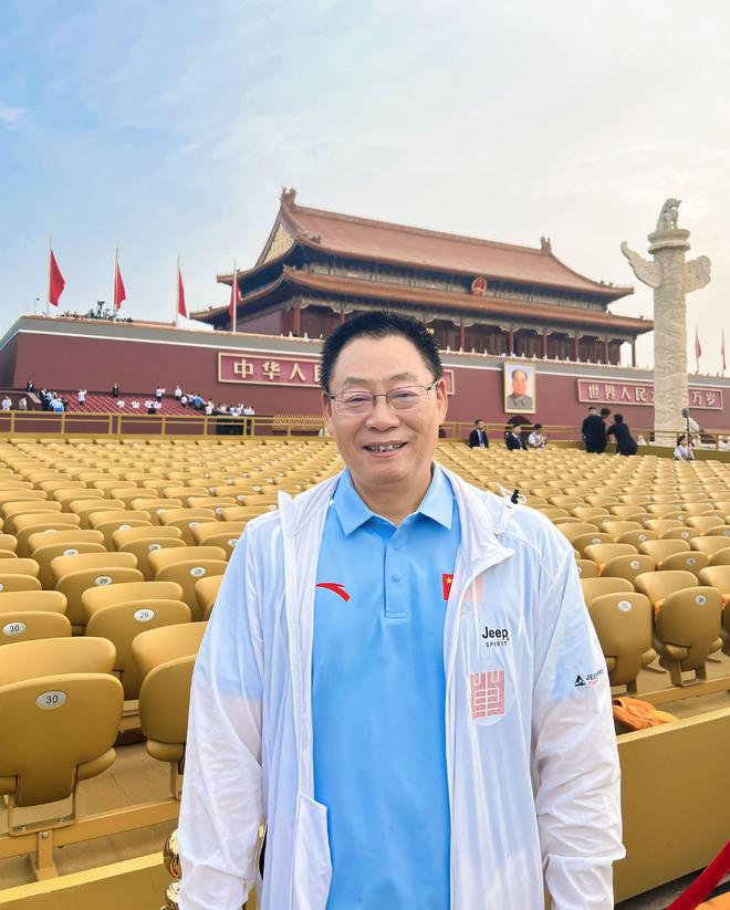 三阅兵式他们倍感振奋AG真人在现场看九(图4)