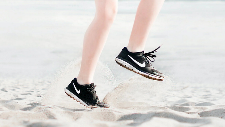 真假怎么看 耐克女鞋怎么辨别真伪AG真人